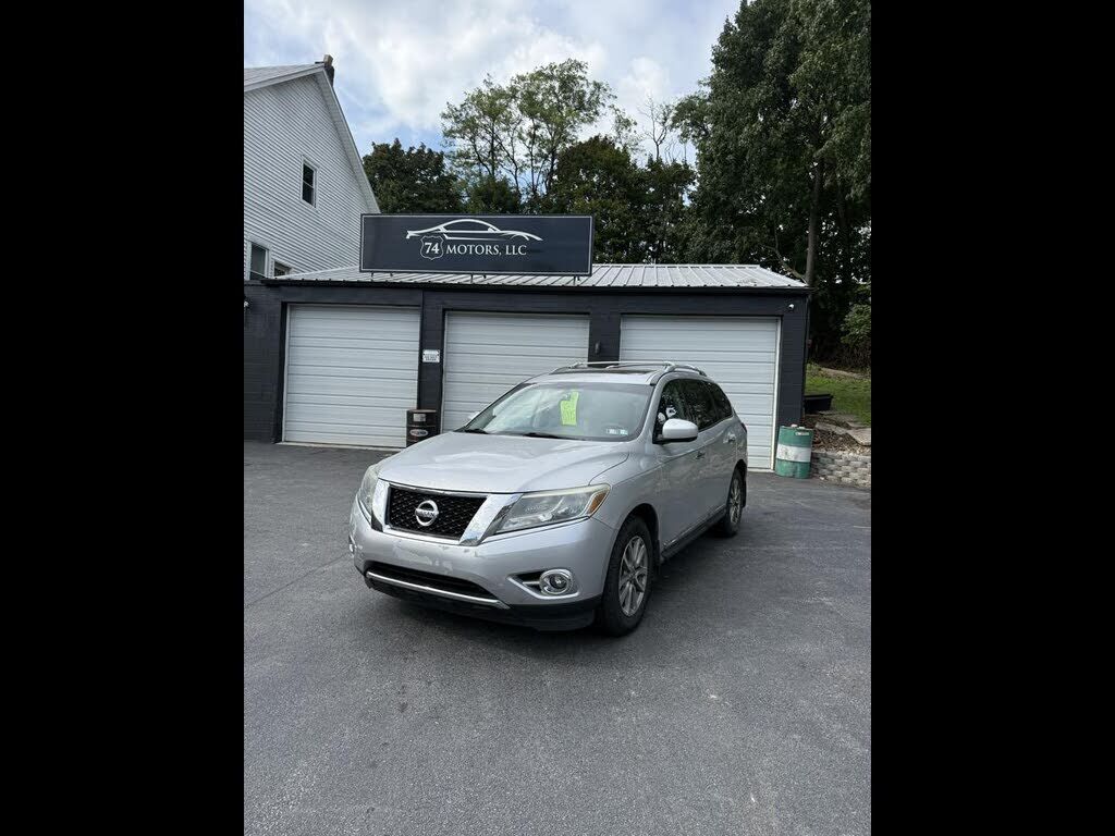 2015 NISSAN Pathfinder