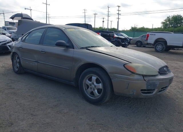 2005 FORD Taurus