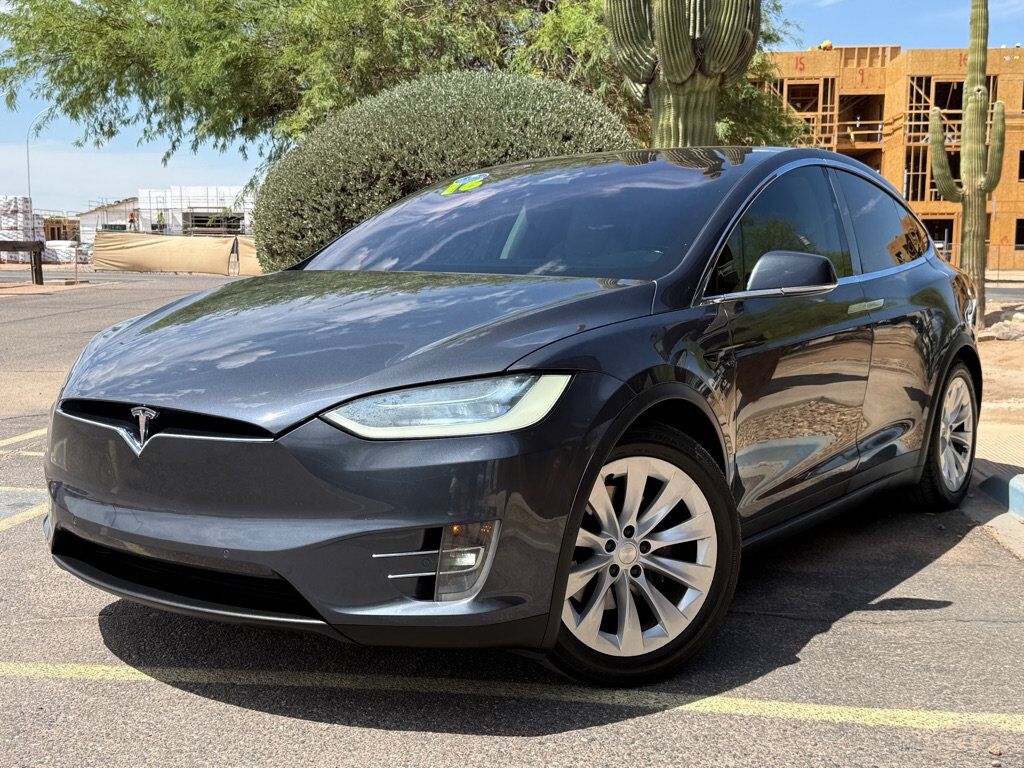 2016 TESLA Model X