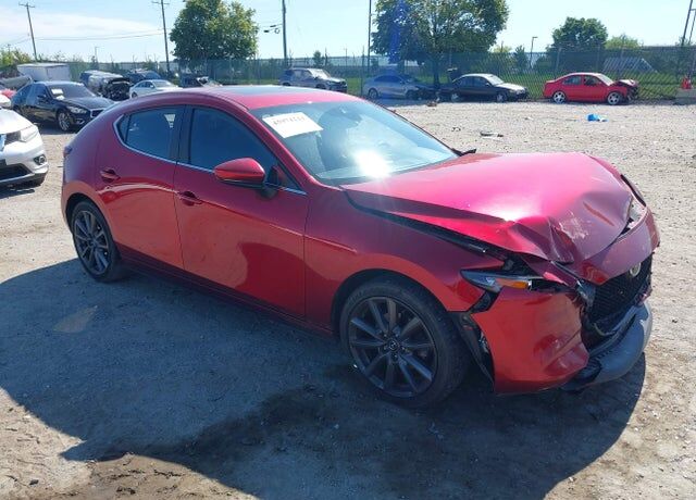 2021 MAZDA Mazda3