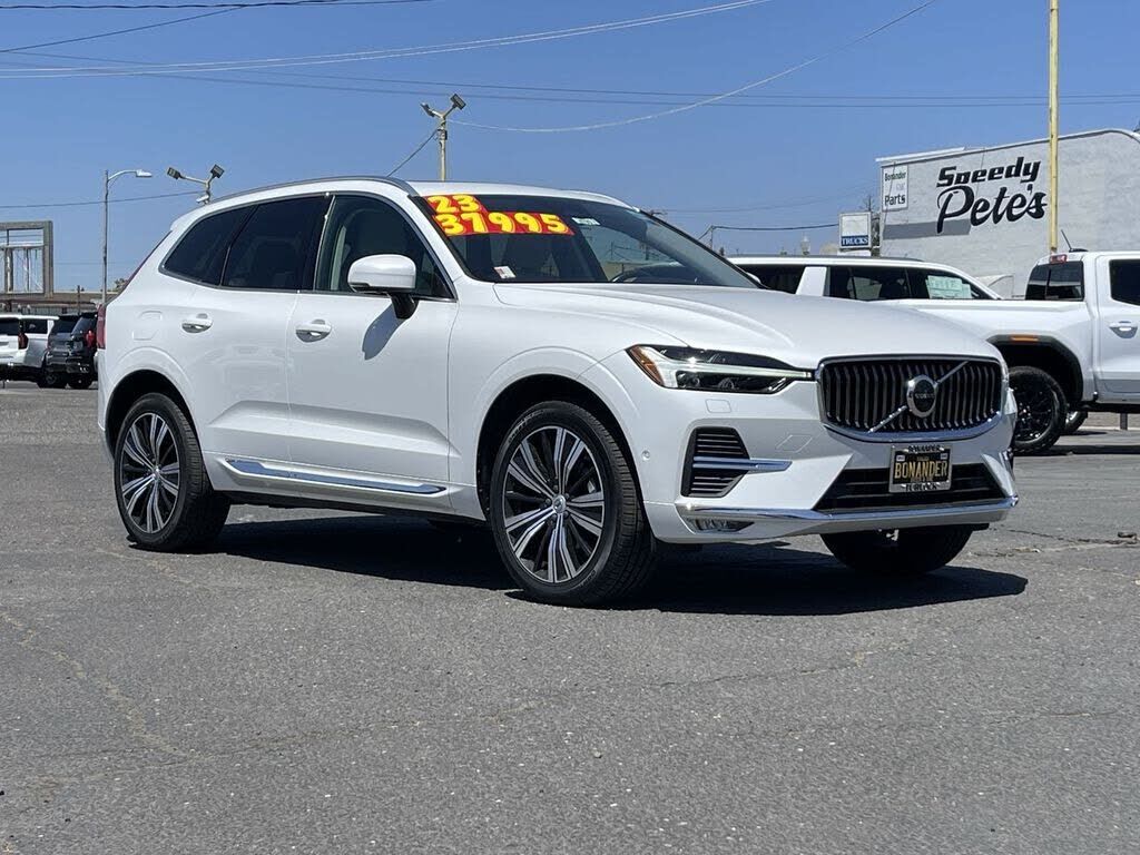 2023 VOLVO XC60
