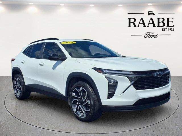 2024 CHEVROLET Trax
