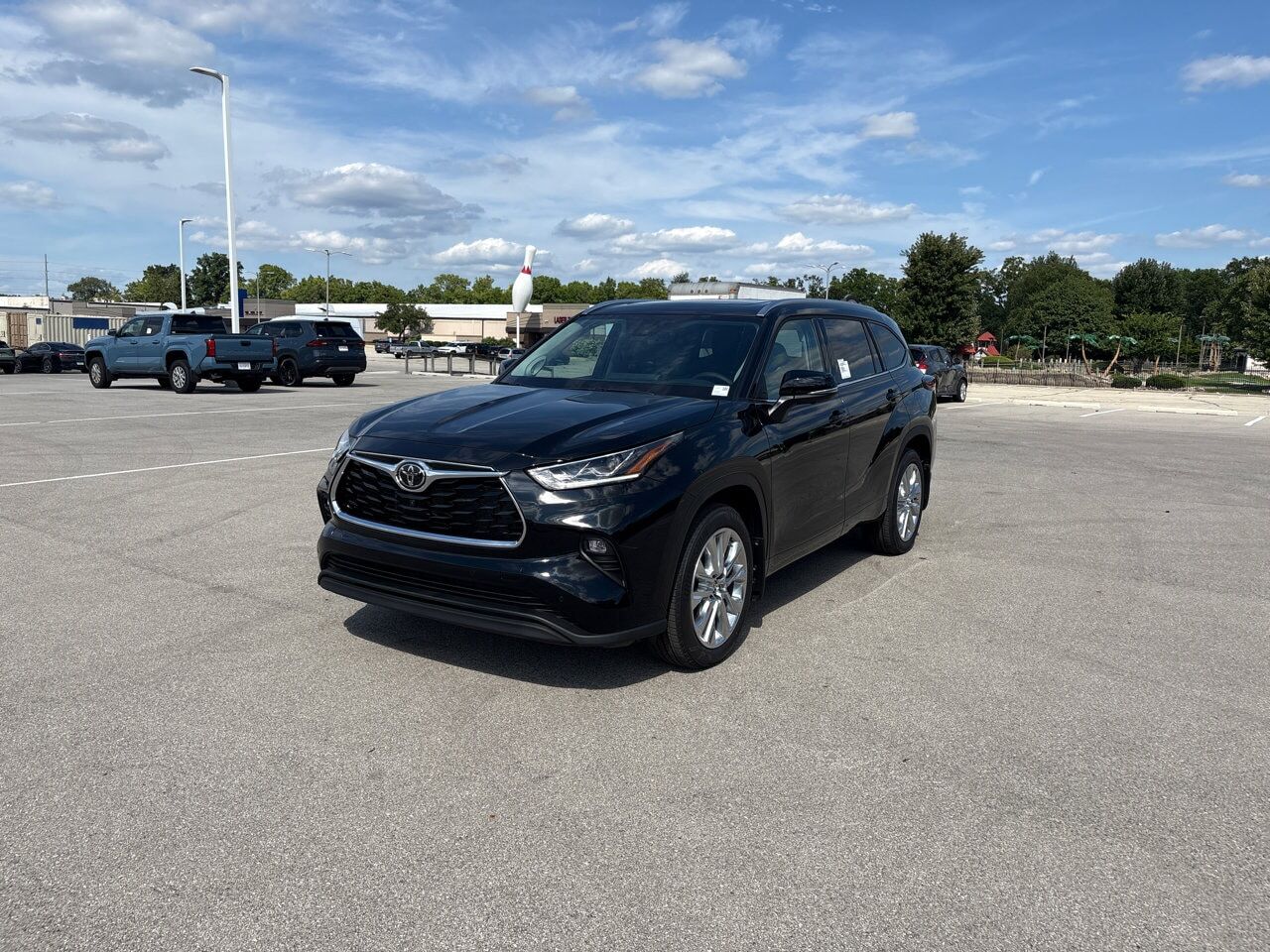 2026 TOYOTA Highlander