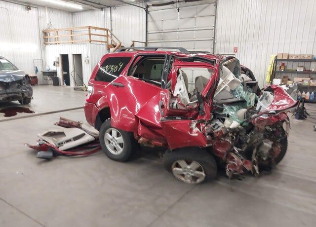 2008 FORD Escape
