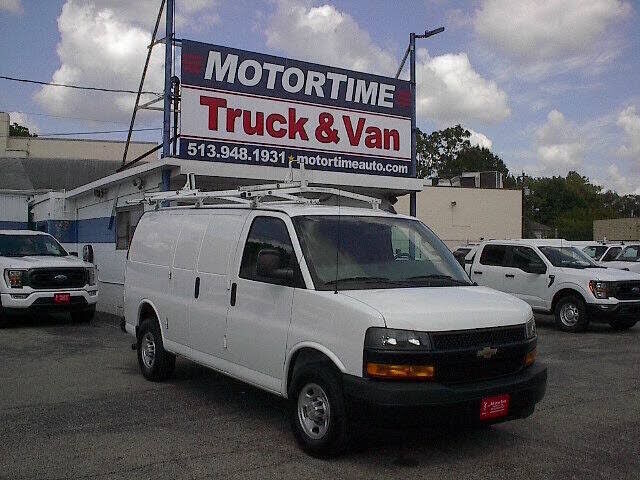 2020 CHEVROLET Express