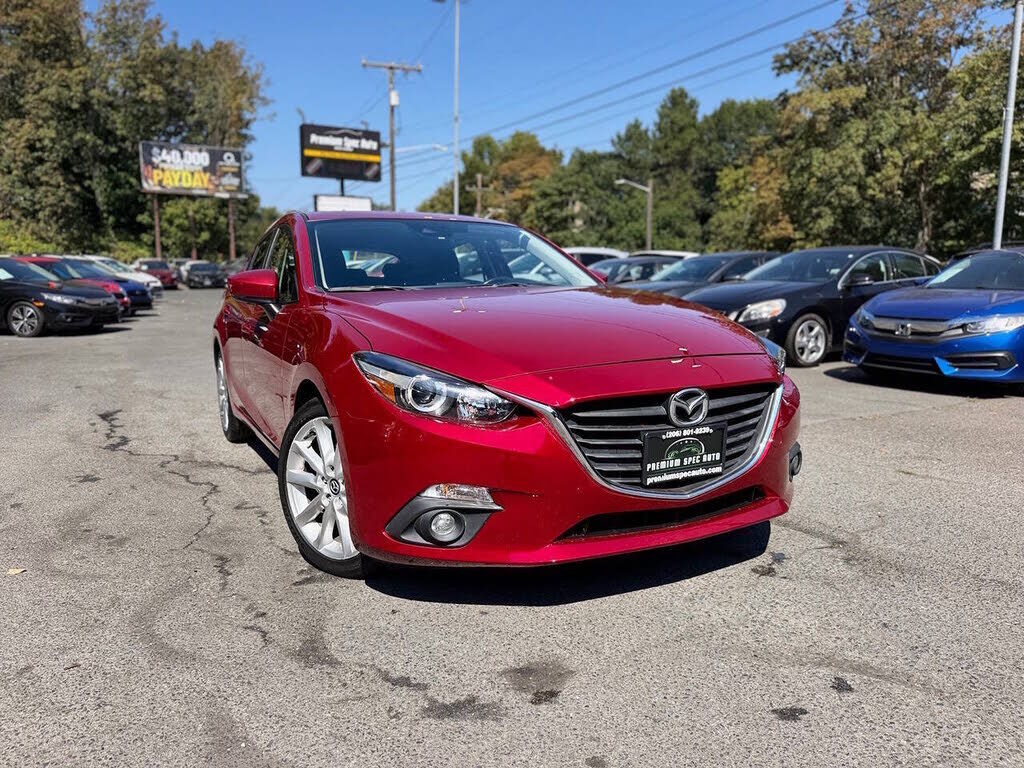 2017 MAZDA Mazda3