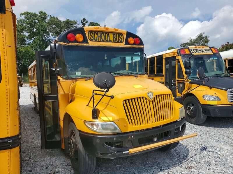 2014 IC BUS PB105