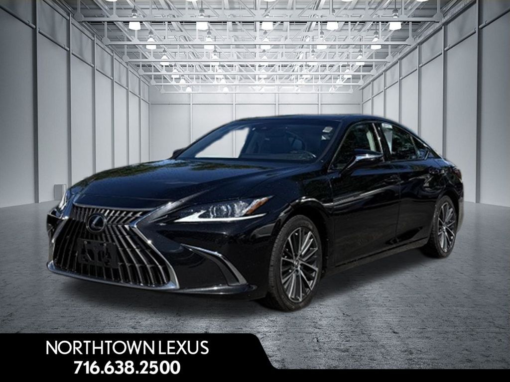 2022 LEXUS ES