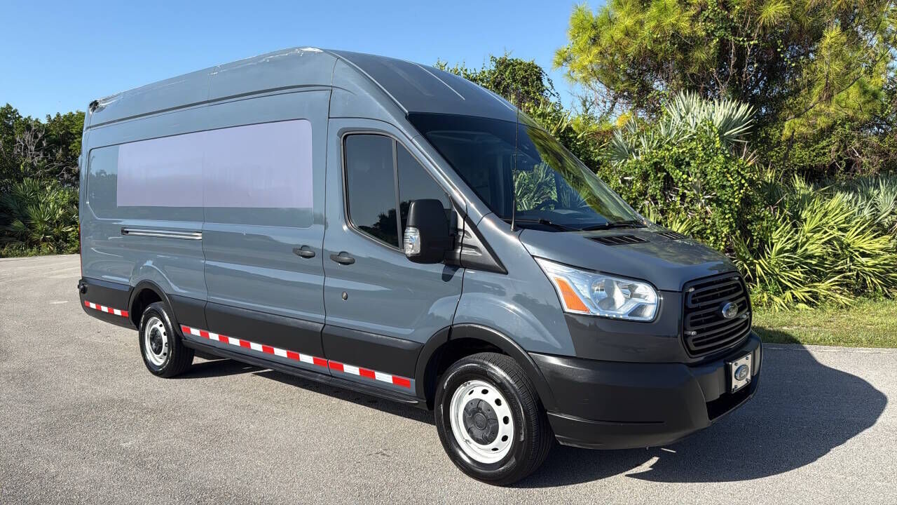 2019 FORD Transit
