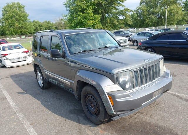 2012 JEEP Liberty