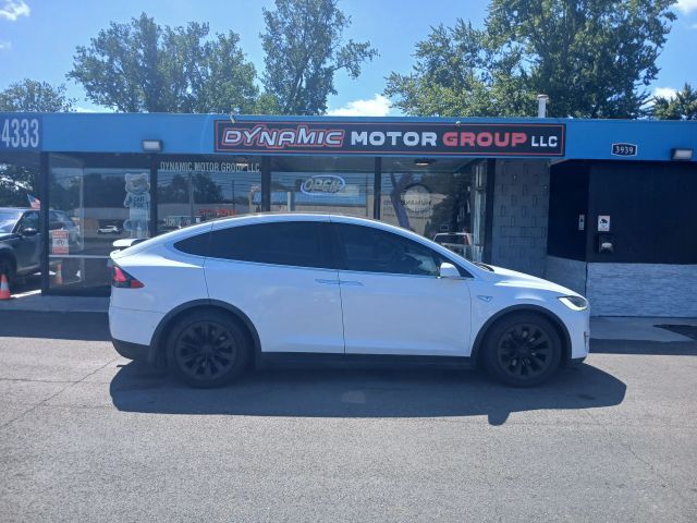 2016 TESLA Model X