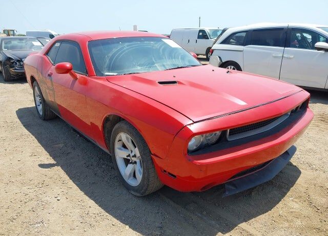 2013 DODGE Challenger