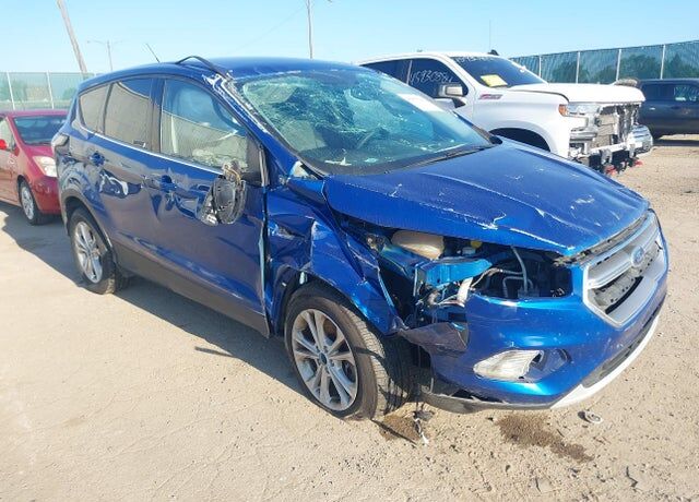 2017 FORD Escape