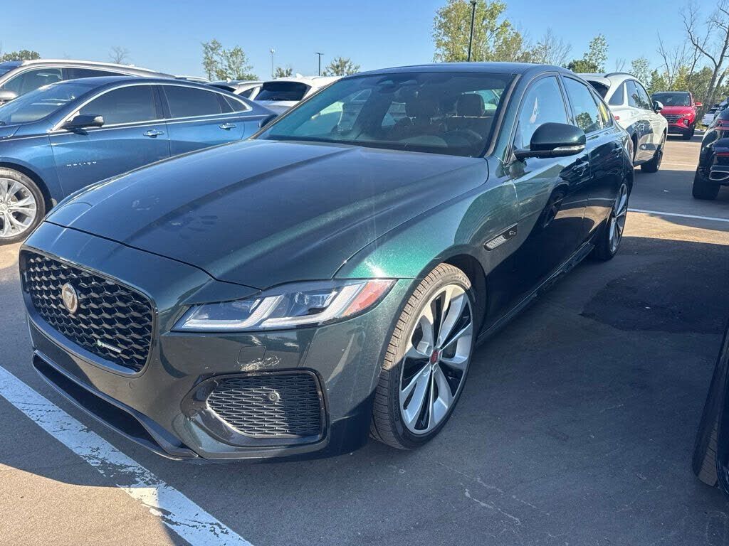 2022 JAGUAR XF