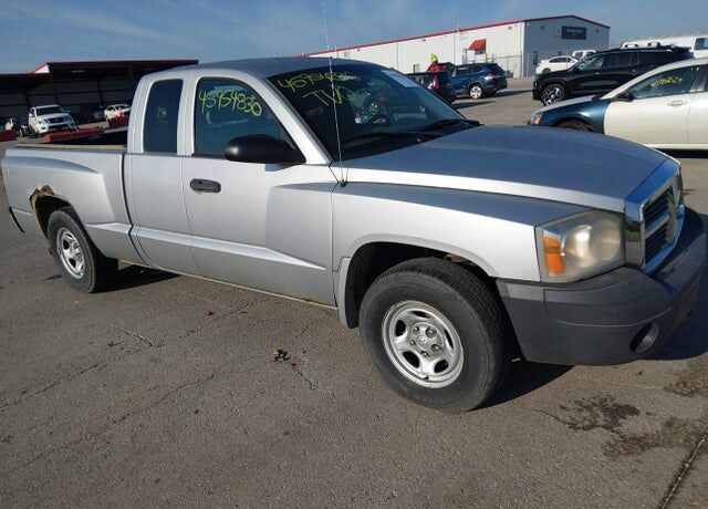 2006 DODGE Dakota