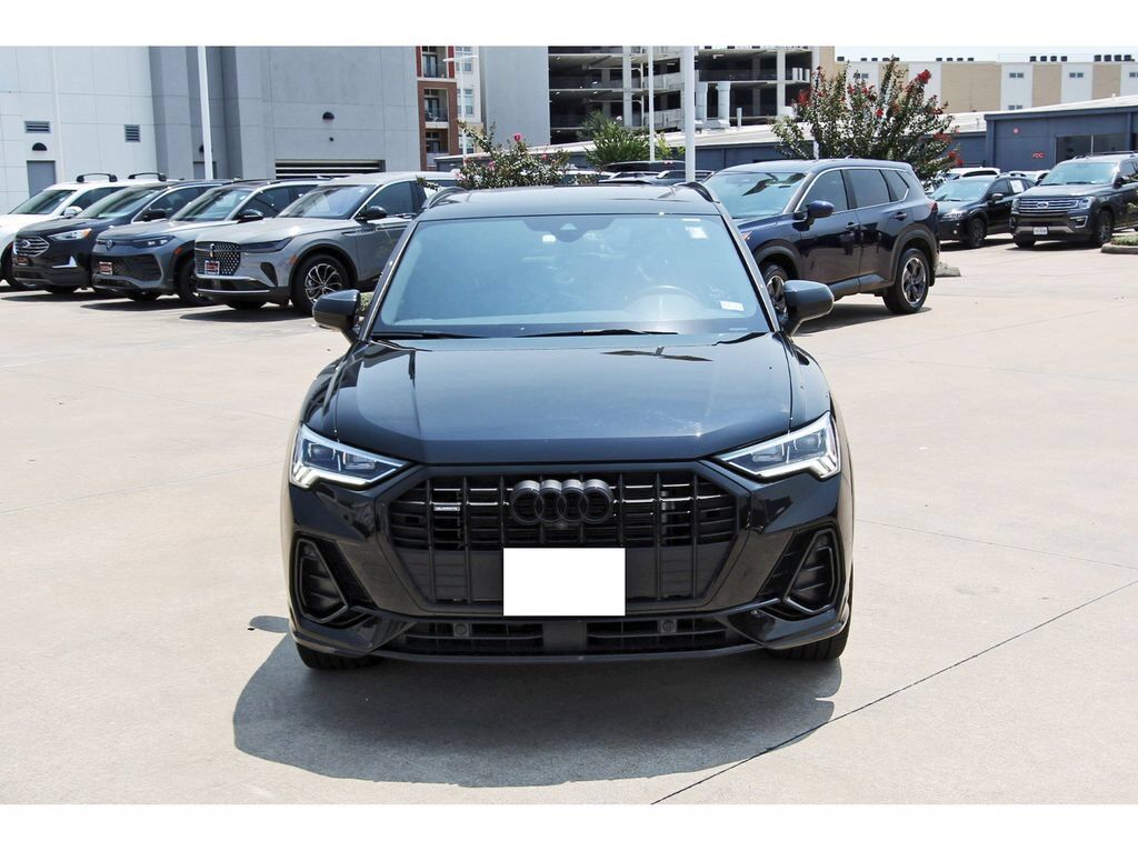 2023 Audi Q3