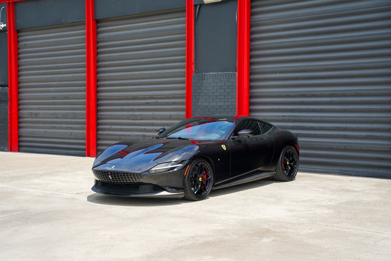 2023 FERRARI Roma
