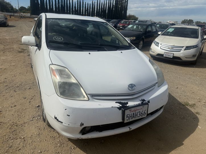 2004 TOYOTA PRIUS