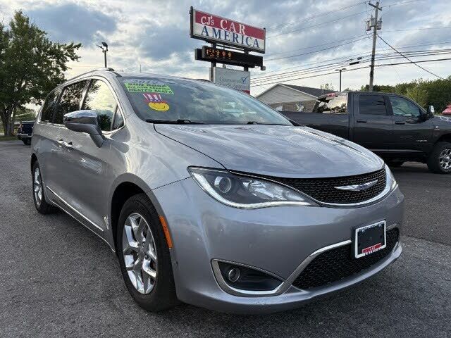 2019 CHRYSLER Pacifica