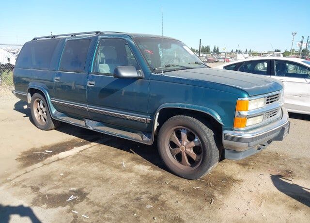 1995 CHEVROLET Suburban