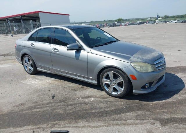 2010 MERCEDES-BENZ C-Class
