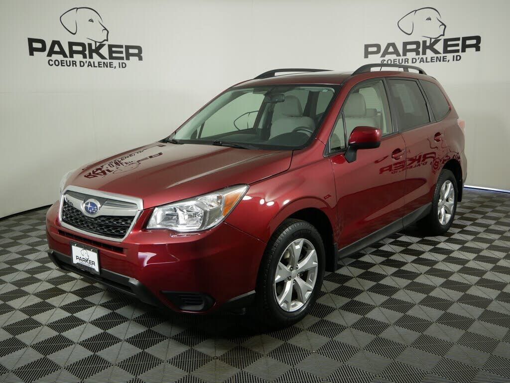 2014 SUBARU Forester