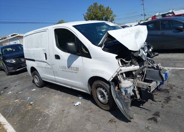 2018 NISSAN NV200