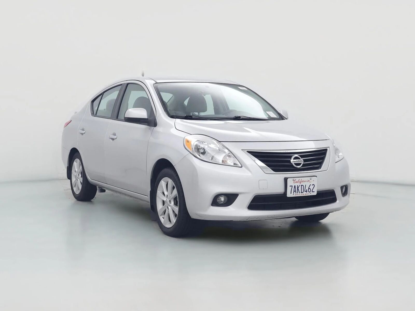 2014 NISSAN Versa