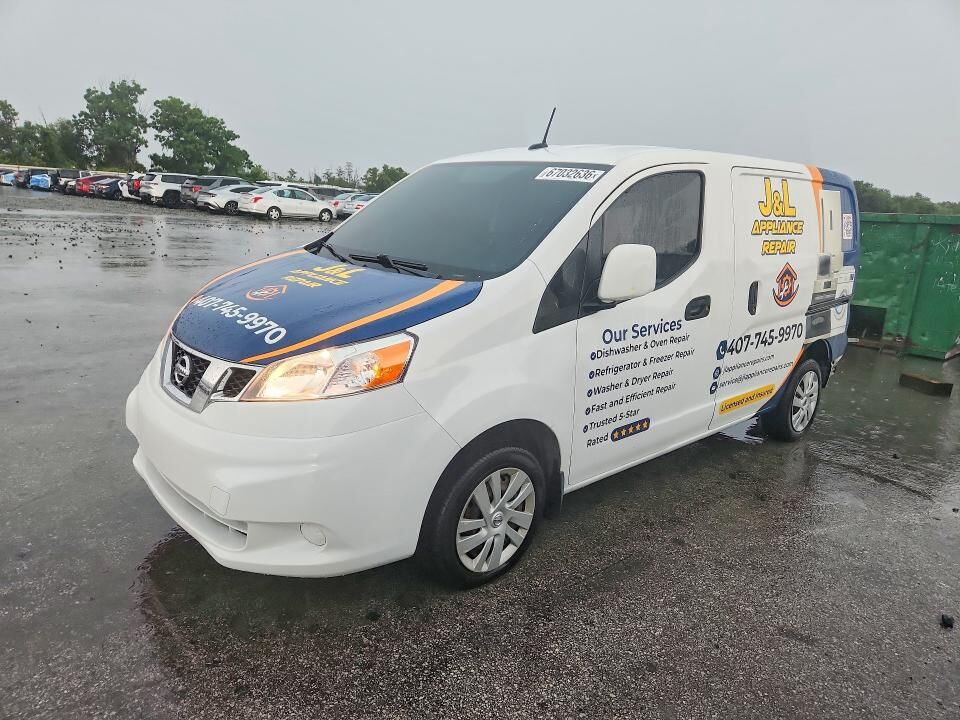 2019 NISSAN NV200