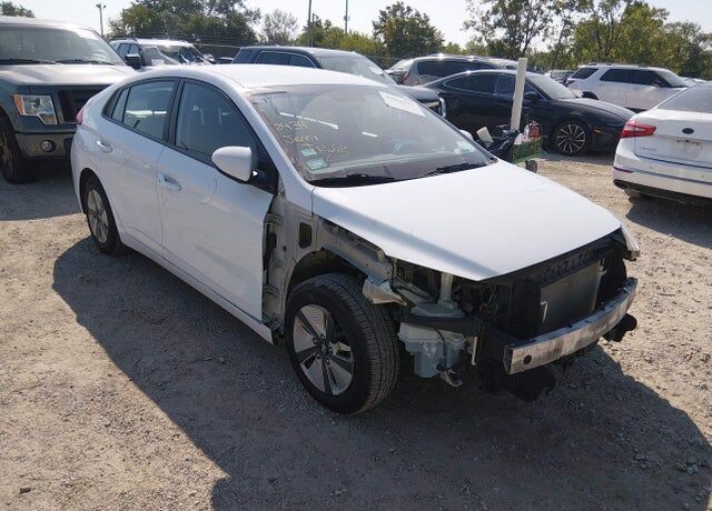 2017 HYUNDAI Ioniq