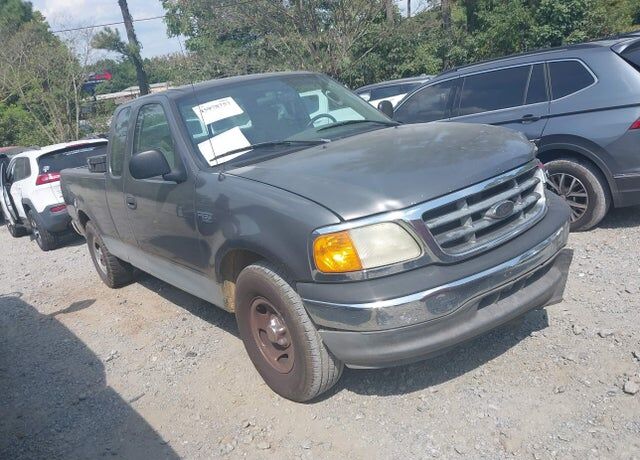 2004 FORD F-150