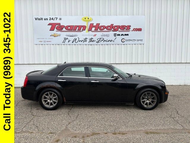 2010 CHRYSLER 300C