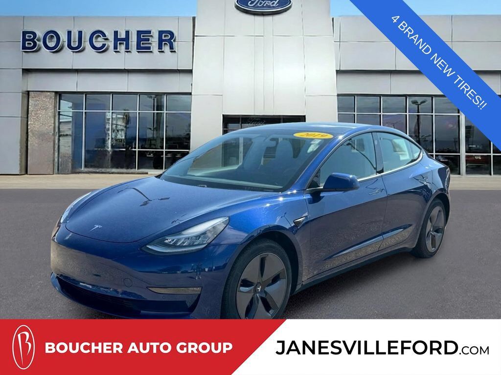 2019 TESLA Model 3