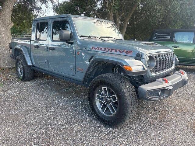 2025 JEEP Gladiator