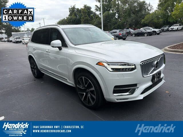2023 VOLVO XC90