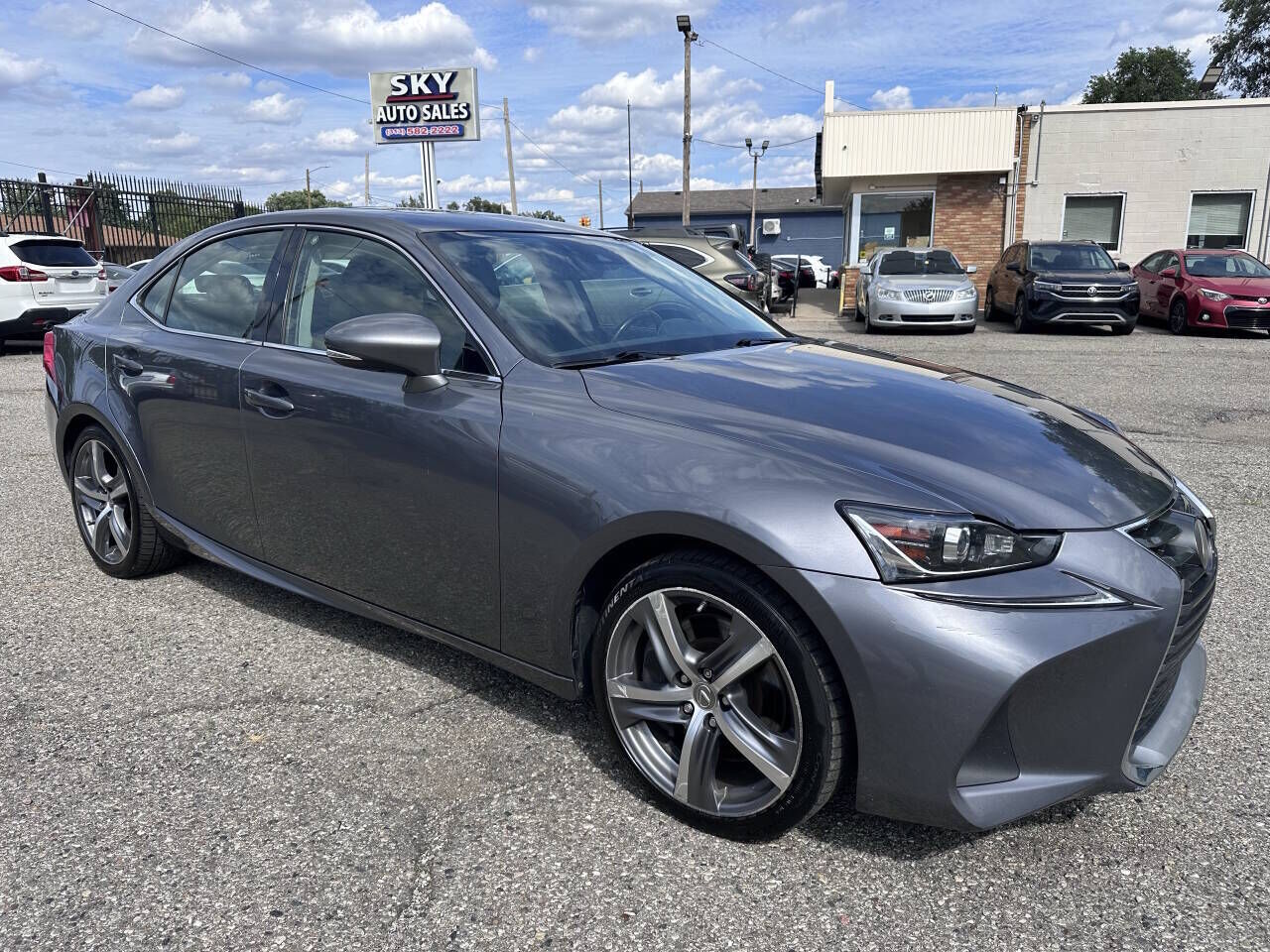 2017 LEXUS IS
