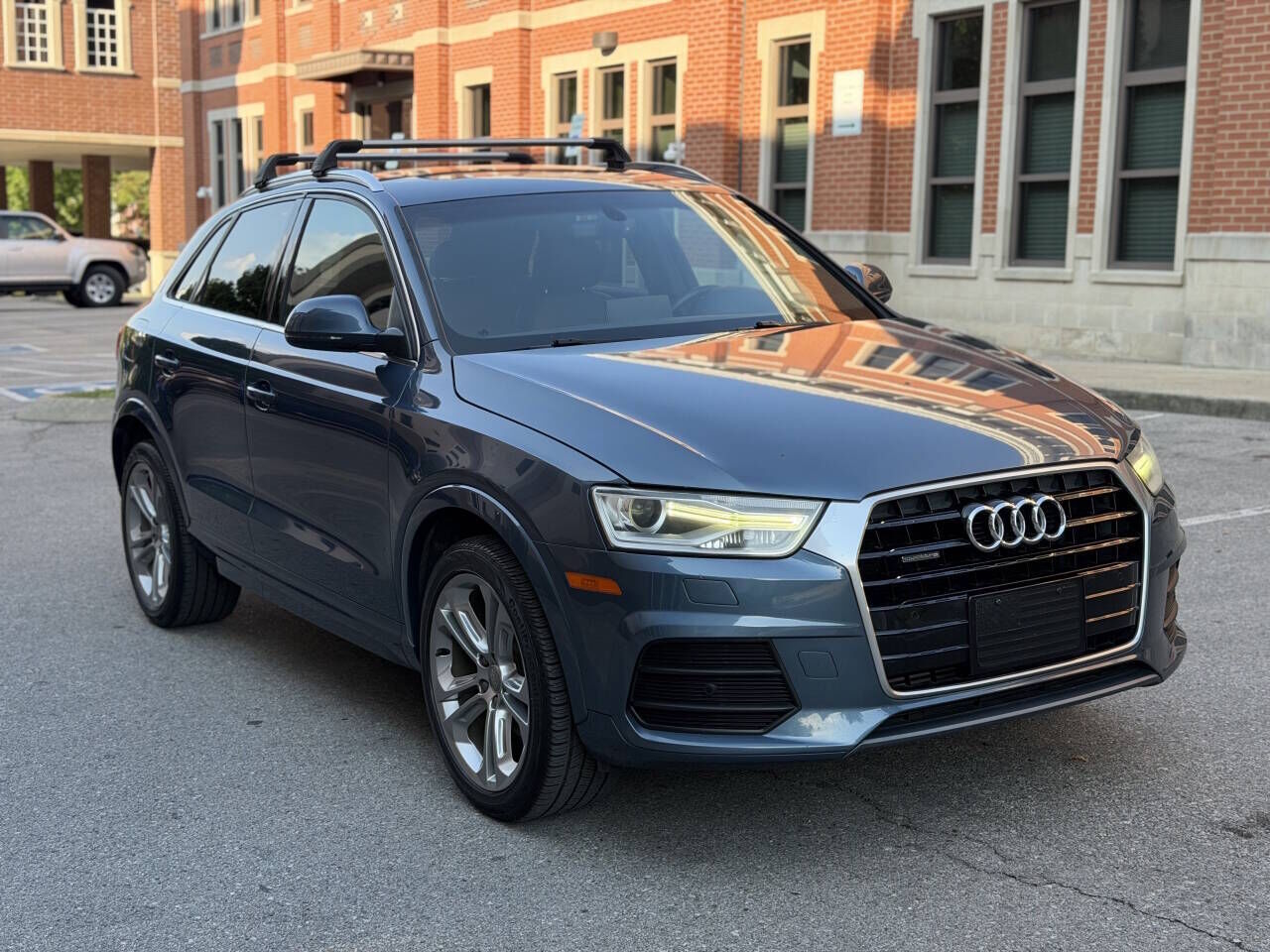 2017 AUDI Q3