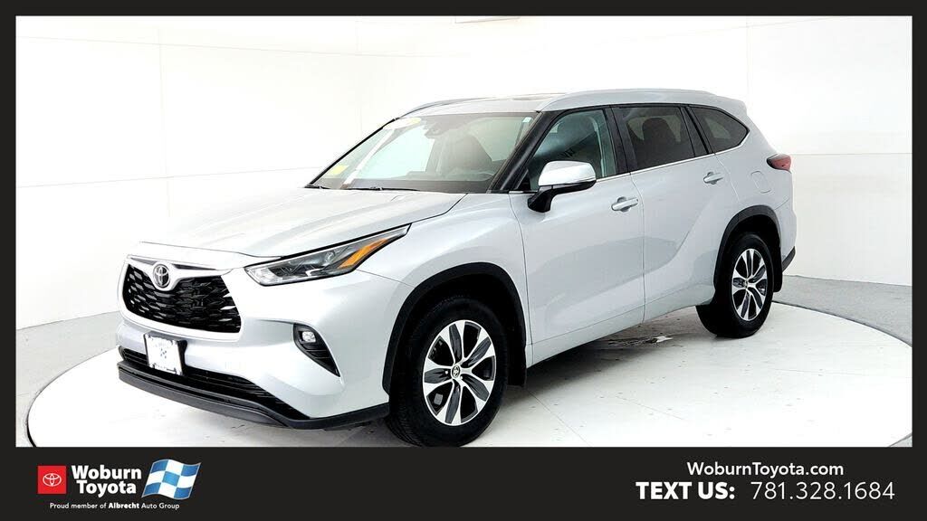 2024 TOYOTA Highlander