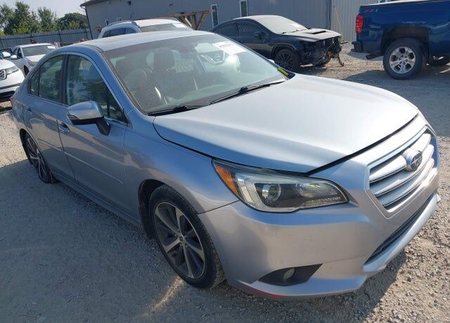 2017 SUBARU Legacy