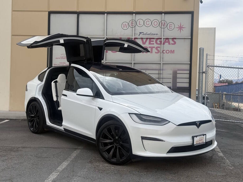 2022 TESLA Model X