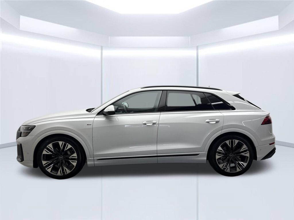 2026 Audi Q8