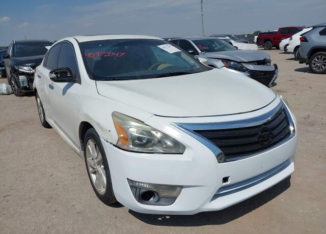 2013 NISSAN Altima