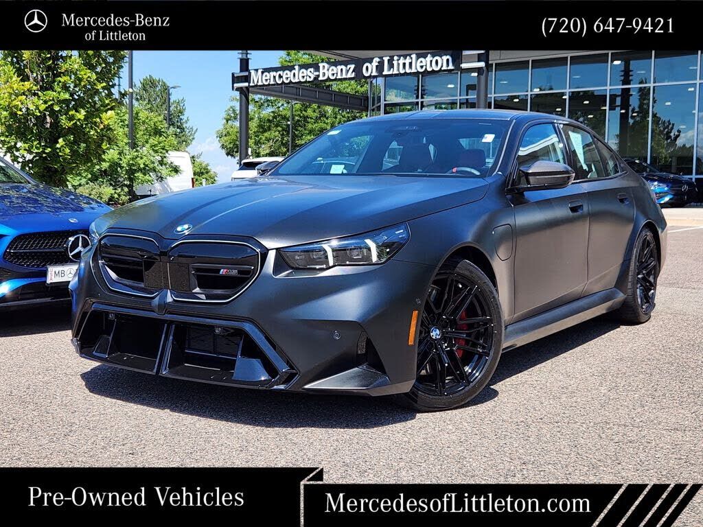 2025 BMW M5