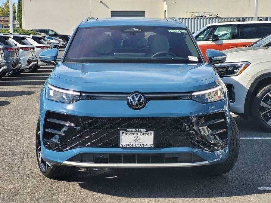 2026 VOLKSWAGEN Tiguan