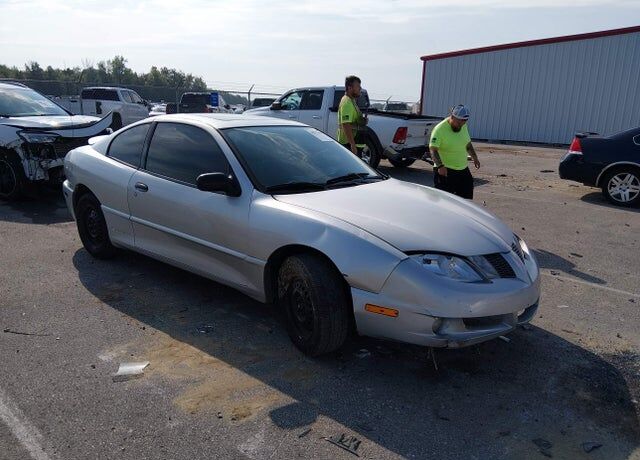 2004 PONTIAC Sunfire