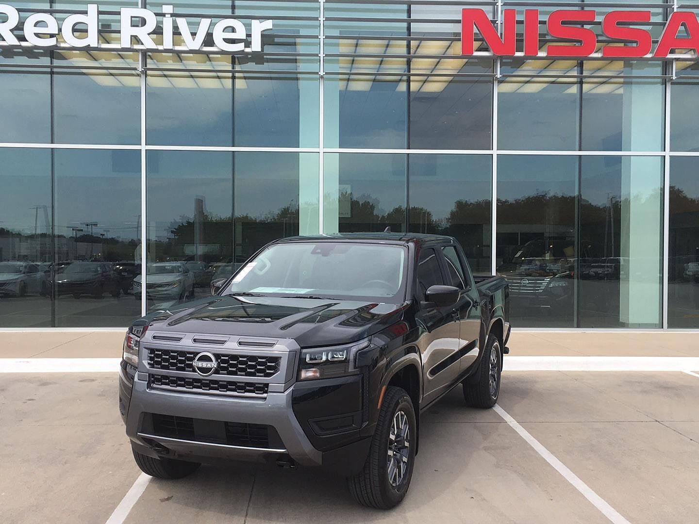 2026 NISSAN Frontier
