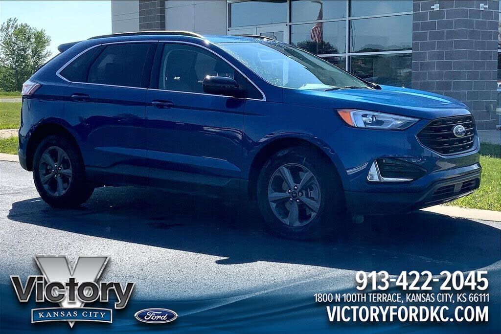 2022 FORD Edge