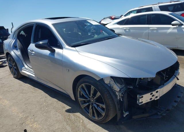2025 LEXUS IS