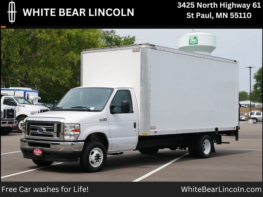 2024 FORD E-350