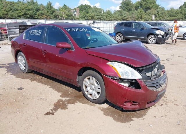 2012 NISSAN Altima